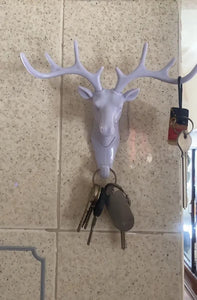 Hanging Hook- Self Adhesive Deer Head Hanging Hook (Pack of 1)